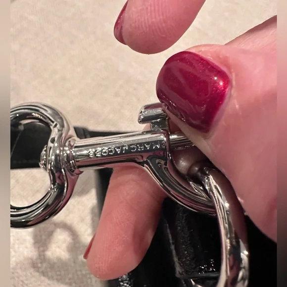 Marc Jacobs Signet Turnlock Leather Shoulder Bag â Pristine ⨠Retail: $458 - Picture 10 of 16